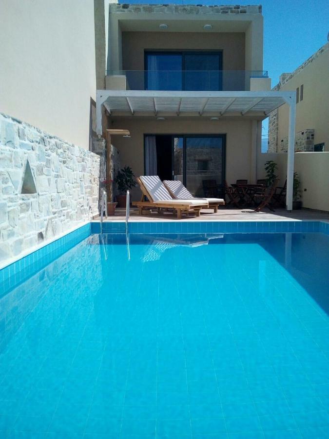 El.Ma.Ra. Luxury Villas Kokkinos Pirgos Buitenkant foto